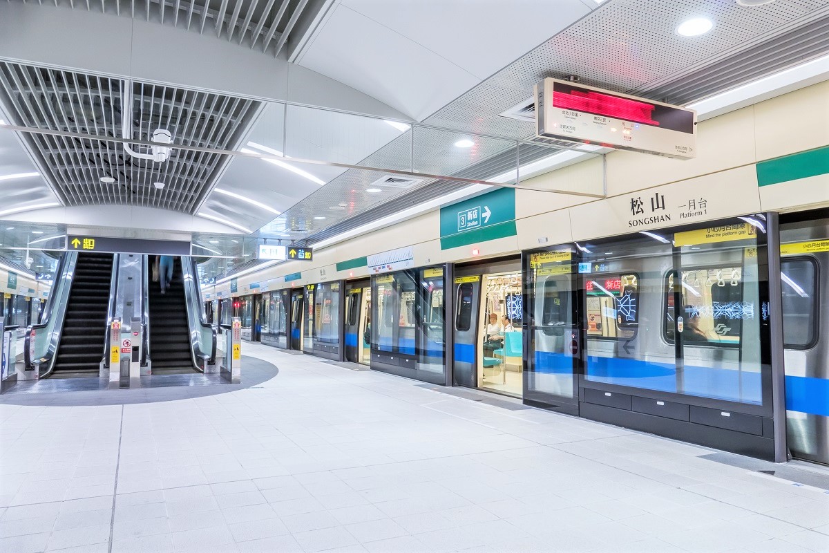 台北 駅近ホテル